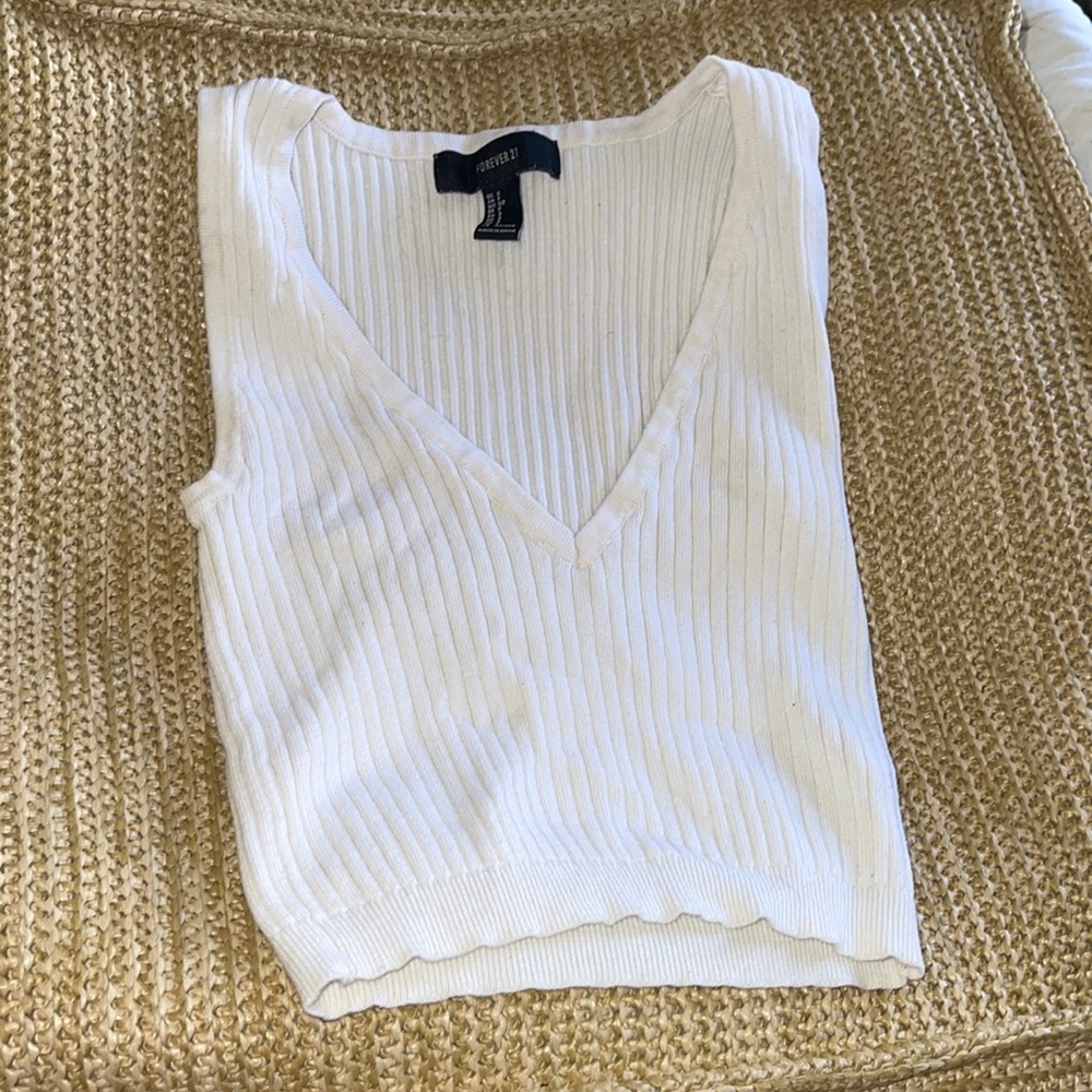 Forever 21 tank top - crop top